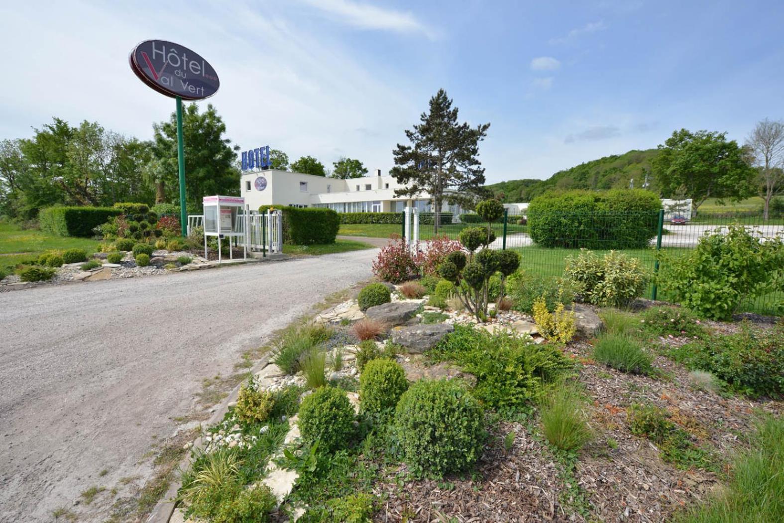 Hotel Du Val Vert Pouilly-en-Auxois Exterior foto